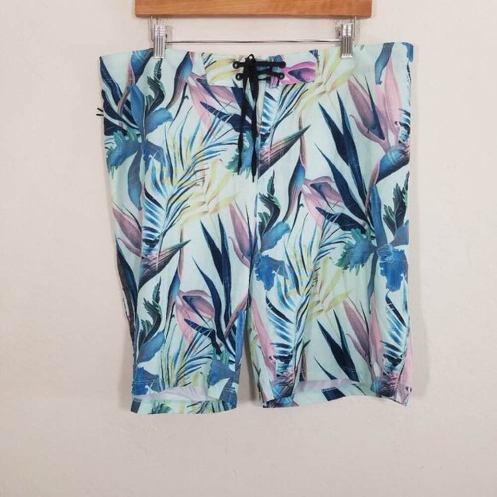Hurley Phantom Mens Athletic Shorts Green Size 36